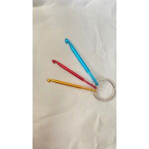 Mini Crochet Hook Keychain Set 3pc Aluminum 3mm 4mm 5mm Blue Red Gold RepairTool
